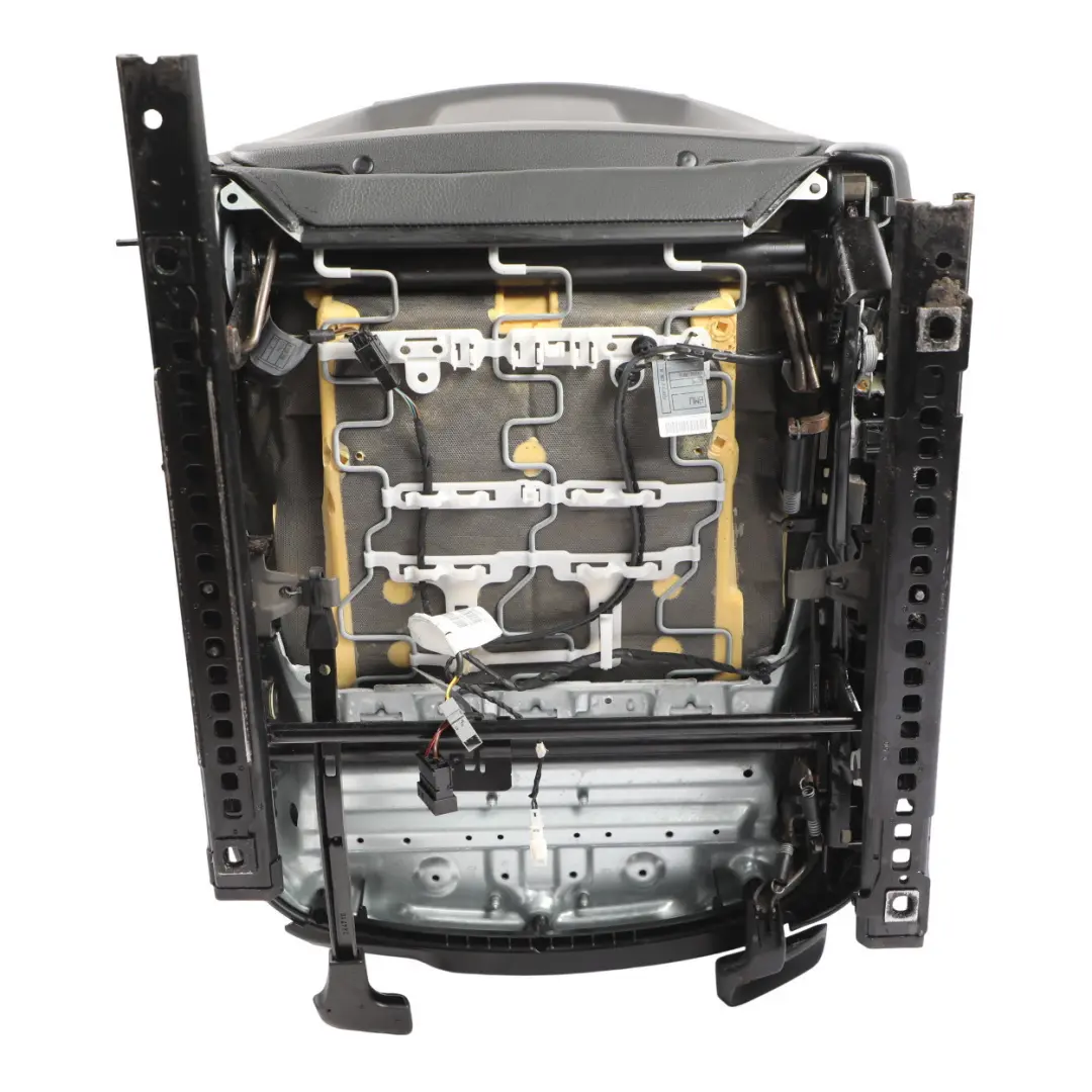 Front Seat M Sport Black Leather Dakota Right O/S to BMW E90 E91 LCI with Part number 7246858 BMW E90 E91 LCI Front Seat M Sport Black Leather Dakota Right O/S - SKU 7246858-3 - Part number 7246858