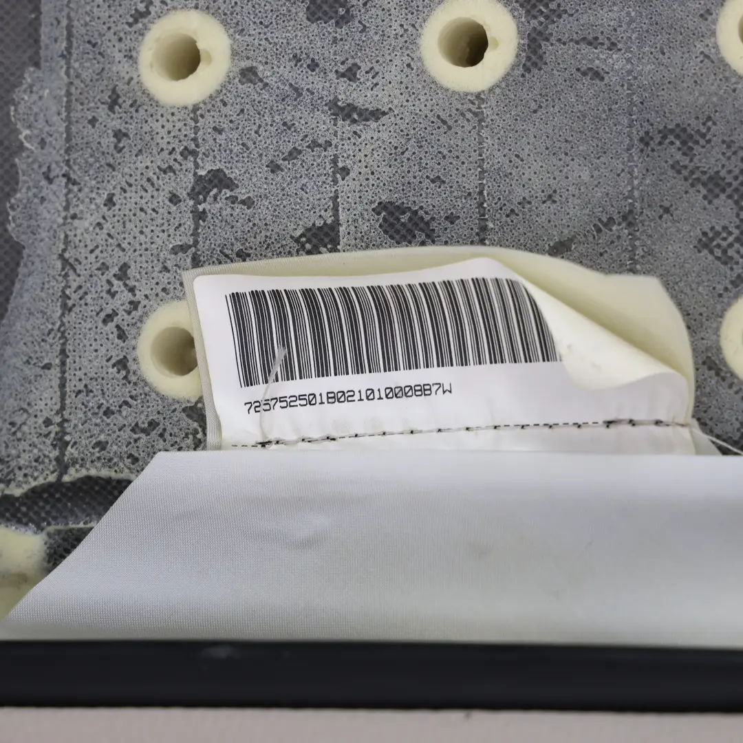 Siège avant gauche Housse de dossier cuir Oyster pour BMW E90 E91 LCI à propos du numéro de pièce 7257543 BMW E90 E91 LCI Siège avant gauche Housse de dossier cuir Oyster - SKU 7257543-1 - Numéro de pièce 7257543