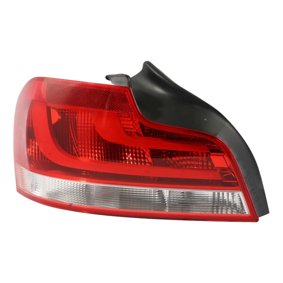 Feu Arriere Lampe Lumiere Panneau Laterale Gauche pour BMW E82 E88 à propos du numéro de pièce 7273429 BMW E82 E88 Feu Arriere Lampe Lumiere Panneau Laterale Gauche - SKU 7273429-1 - Numéro de pièce 7273429
