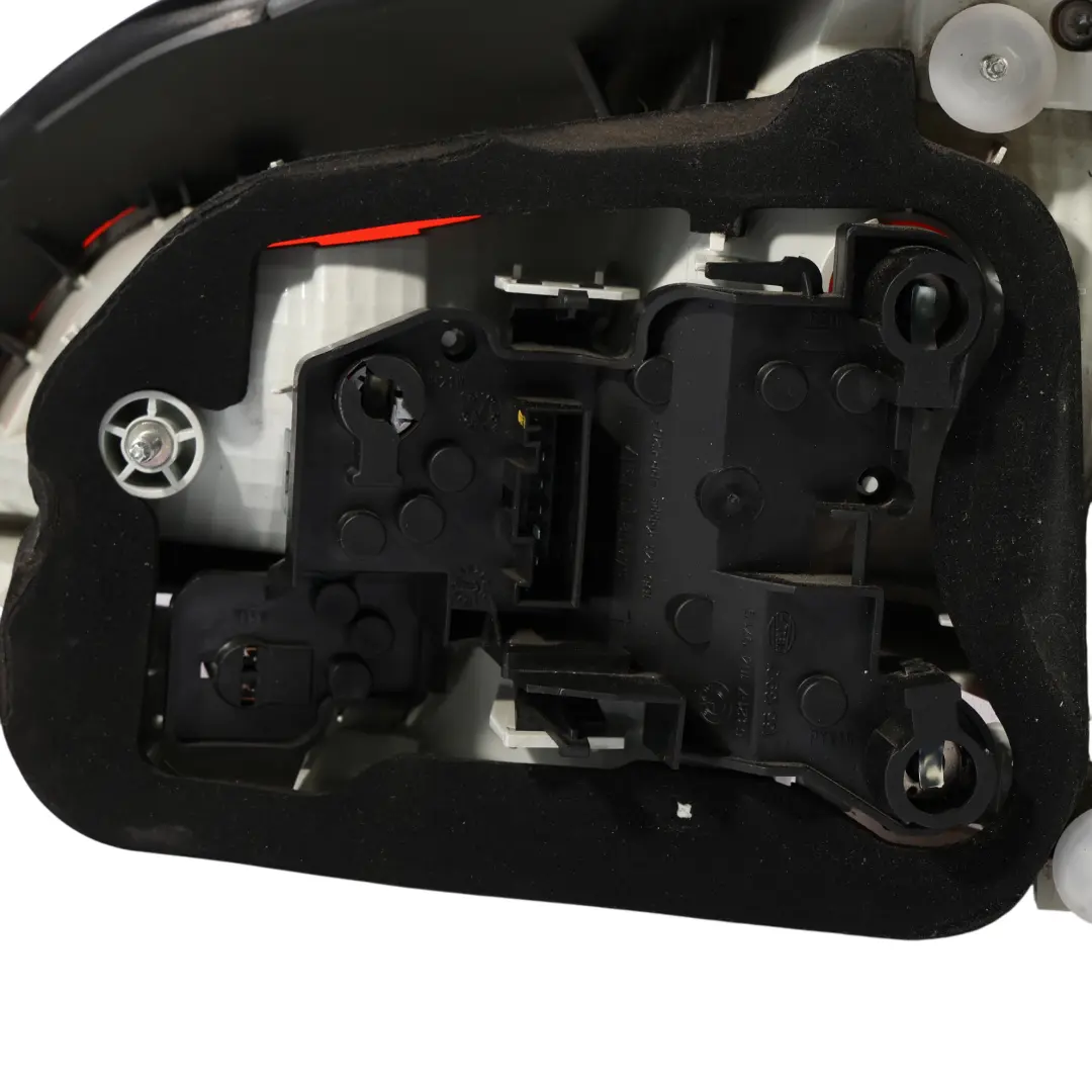 Fanale Posteriore Lampada Luce Pannello Laterale per BMW E82 E88 con numero di parte 7273429 BMW E82 E88 Fanale Posteriore Lampada Luce Pannello Laterale - SKU 7273429-1 - Numero di parte 7273429
