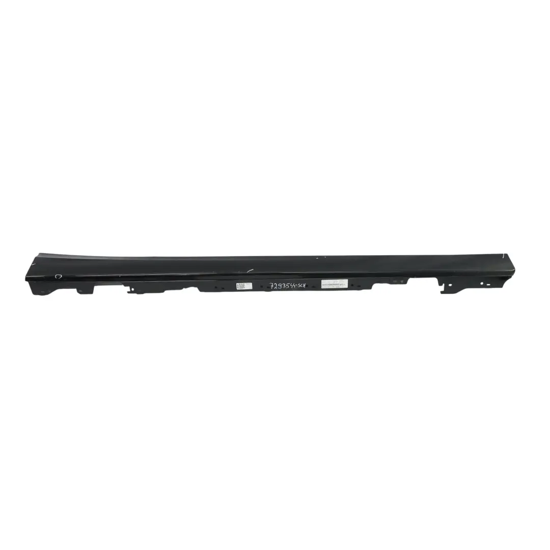 Sill Strip Faldón Lateral Derecho Schwarz 2 Negro - 668 para BMW F21 F22 F23 con número de pieza 7293544 BMW F21 F22 F23 Sill Strip Faldón Lateral Derecho Schwarz 2 Negro - 668 - SKU 7293544-SCH - Número de pieza 7293544