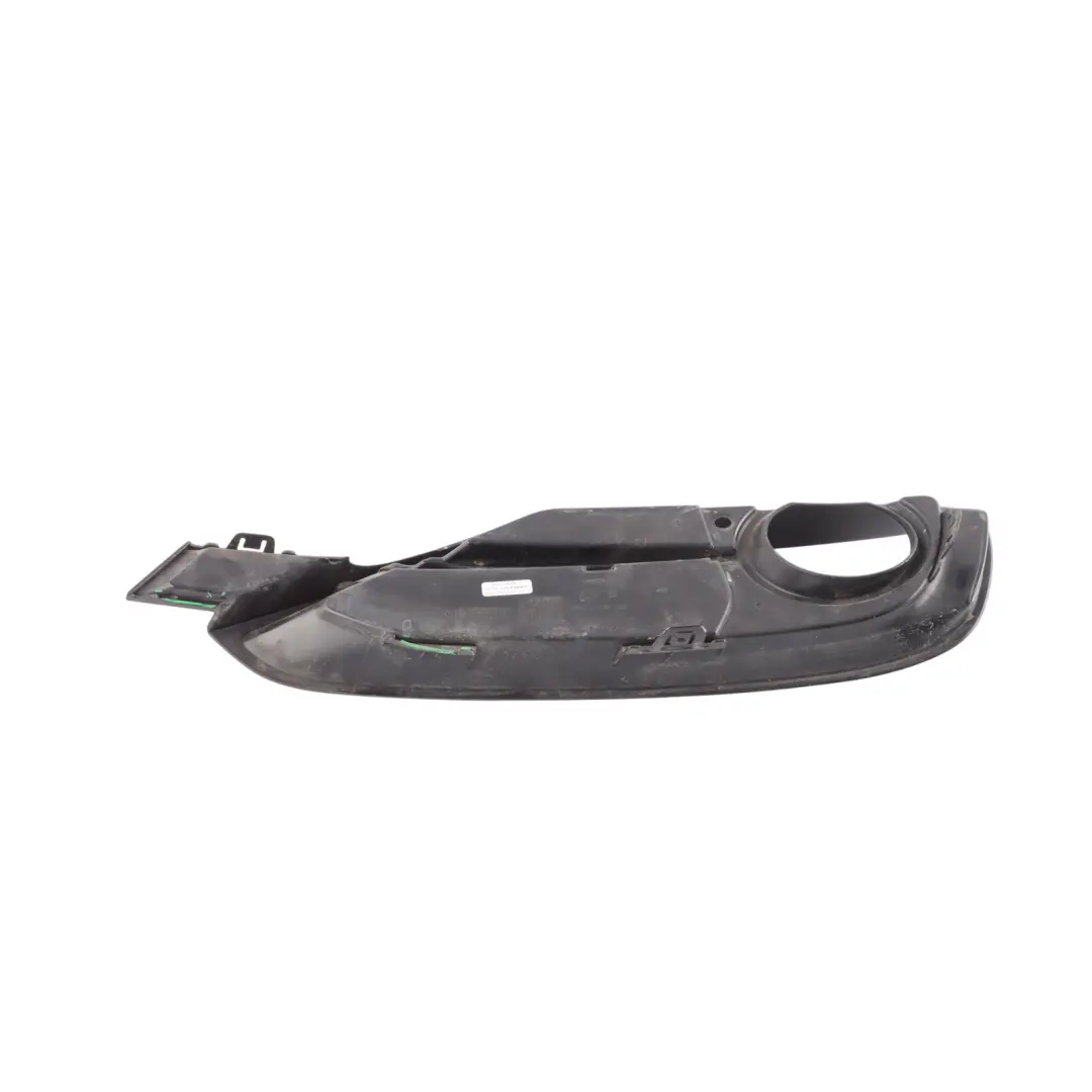 Griglia Fendinebbia Anteriore Destro Sport Line per BMW F30 F31 con numero di parte 7300738 BMW F30 F31 Griglia Fendinebbia Anteriore Destro Sport Line - SKU 7300738-1 - Numero di parte 7300738