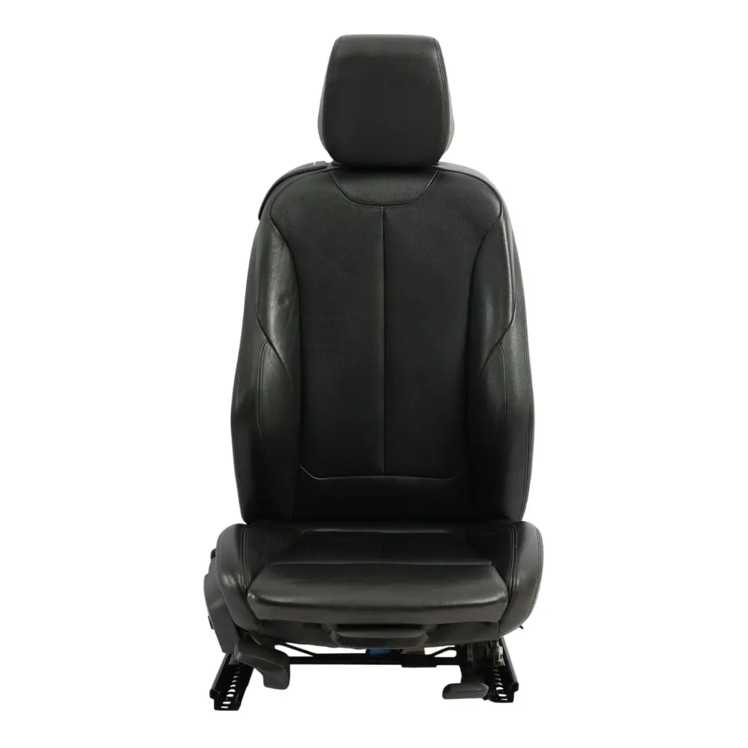 Sedile anteriore BMW F21 destro Sport riscaldato in pelle Dakota Black LCSW per con numero di parte 7319590 Sedile anteriore BMW F21 destro Sport riscaldato in pelle Dakota Black LCSW - SKU 7319590-6 - Numero di parte 7319590