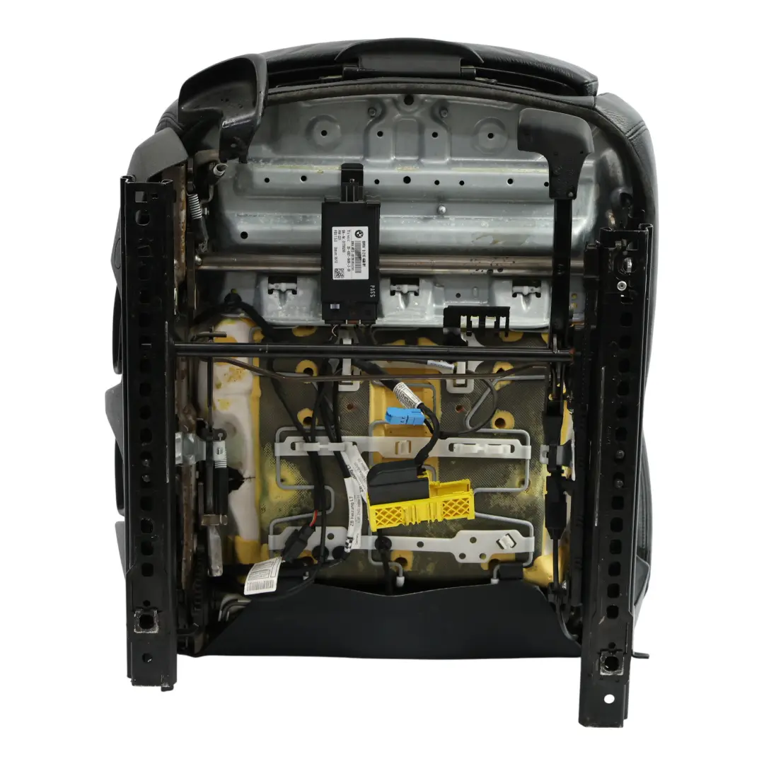 Sedile anteriore BMW F21 destro Sport riscaldato in pelle Dakota Black LCSW per con numero di parte 7319590 Sedile anteriore BMW F21 destro Sport riscaldato in pelle Dakota Black LCSW - SKU 7319590-6 - Numero di parte 7319590