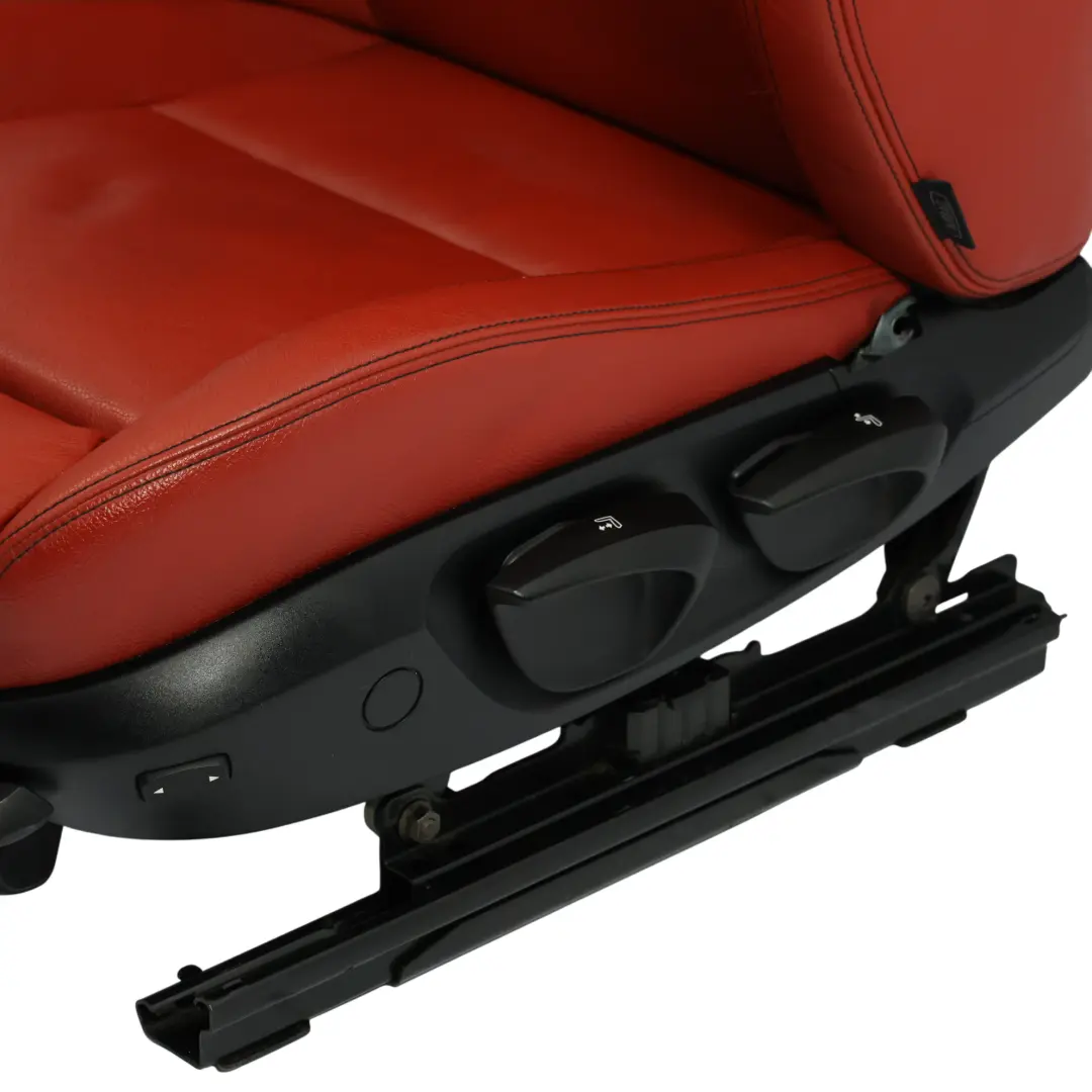 Siège Avant M Sport Intérieur Cuir Nevada Korallrot Gauche pour BMW X1 E84 à propos du numéro de pièce 7324159 BMW X1 E84 Siège Avant M Sport Intérieur Cuir Nevada Korallrot Gauche - SKU 7324159-1 - Numéro de pièce 7324159