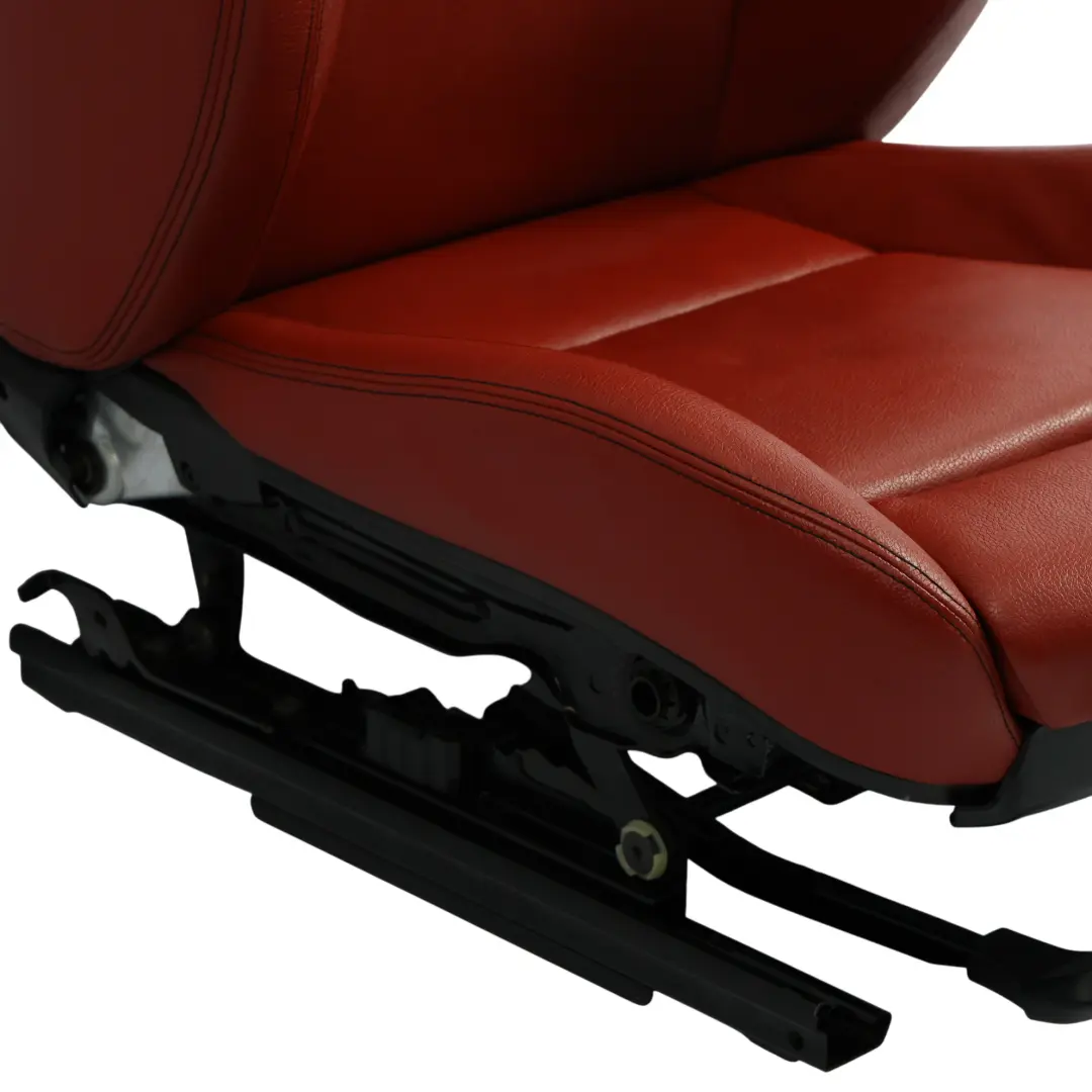 Siège Avant M Sport Intérieur Cuir Nevada Korallrot Gauche pour BMW X1 E84 à propos du numéro de pièce 7324159 BMW X1 E84 Siège Avant M Sport Intérieur Cuir Nevada Korallrot Gauche - SKU 7324159-1 - Numéro de pièce 7324159