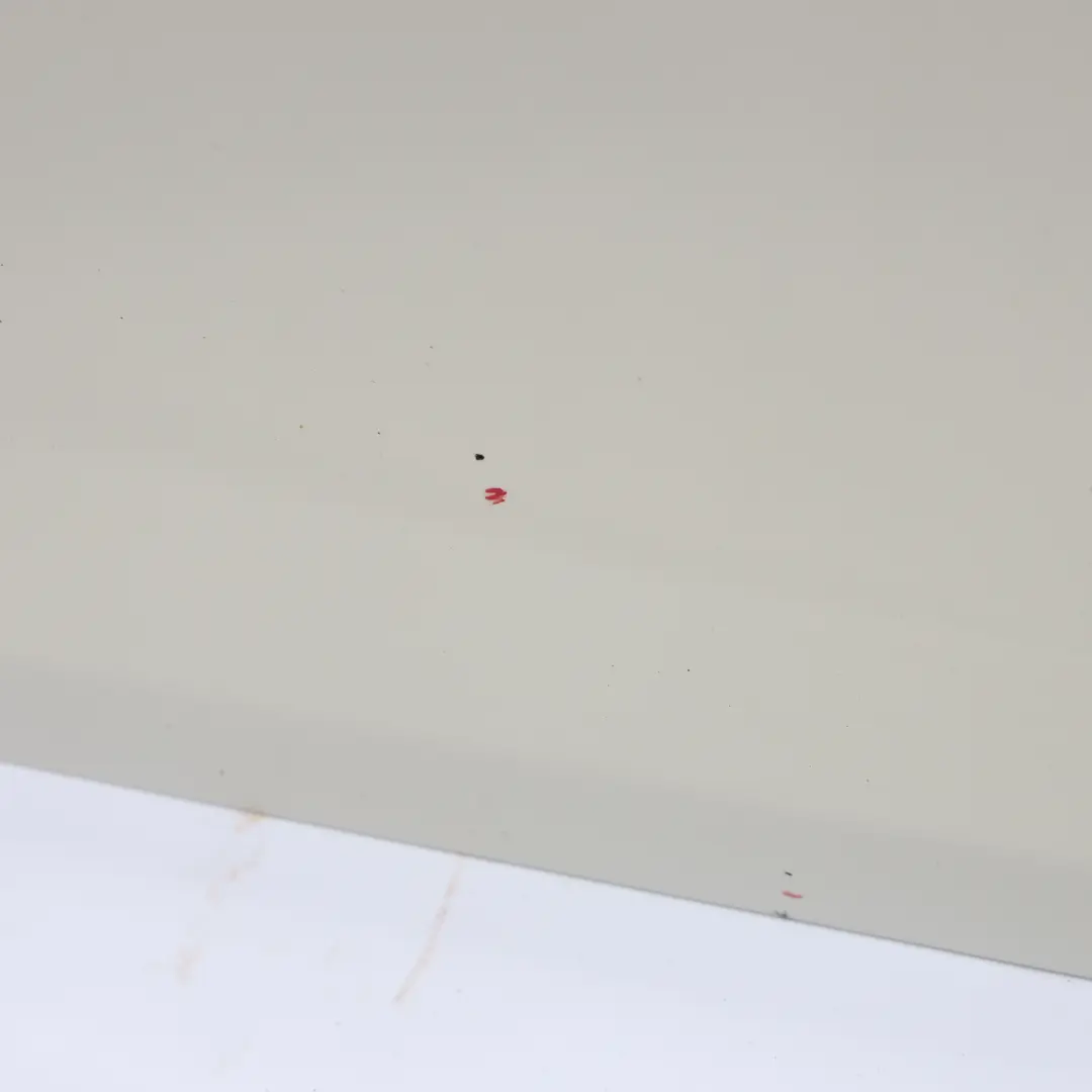 Pannello Di Rivestimento Anteriore Sinistro Pepper White - 850 per Mini F55 con numero di parte 7327445 Mini F55 Pannello Di Rivestimento Anteriore Sinistro Pepper White - 850 - SKU 7327445-PW - Numero di parte 7327445