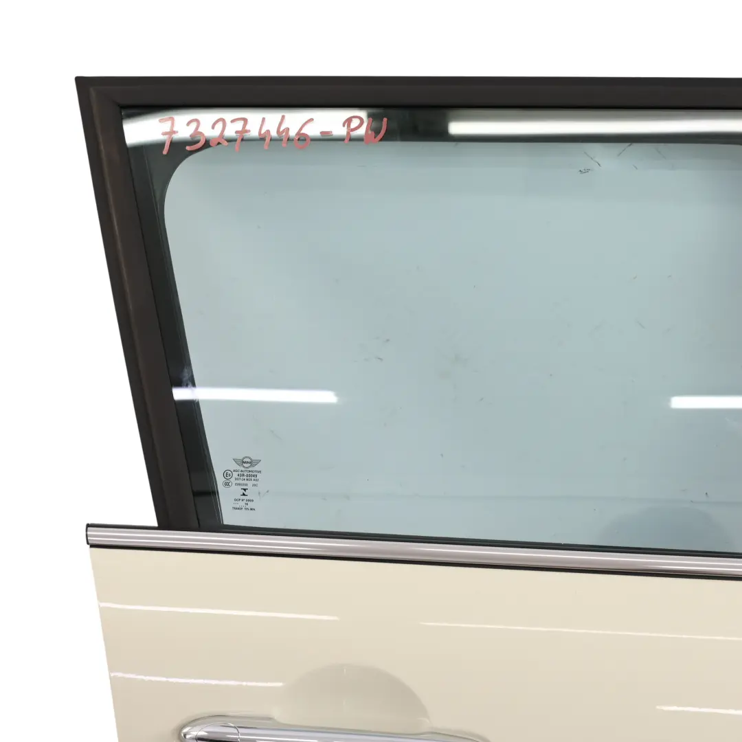 Puerta Delantera Derecha Cubriendo El Panel Blanco Pimienta - 850 para Mini F55 con número de pieza 7327446 Mini F55 Puerta Delantera Derecha Cubriendo El Panel Blanco Pimienta - 850 - SKU 7327446-PW - Número de pieza 7327446