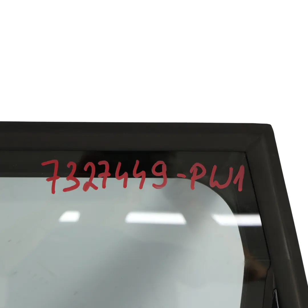 Pannello Di Copertura Posteriore Sinistro Pepper White - 850 per Mini F55 con numero di parte 7327449 Mini F55 Pannello Di Copertura Posteriore Sinistro Pepper White - 850 - SKU 7327449-PW1 - Numero di parte 7327449