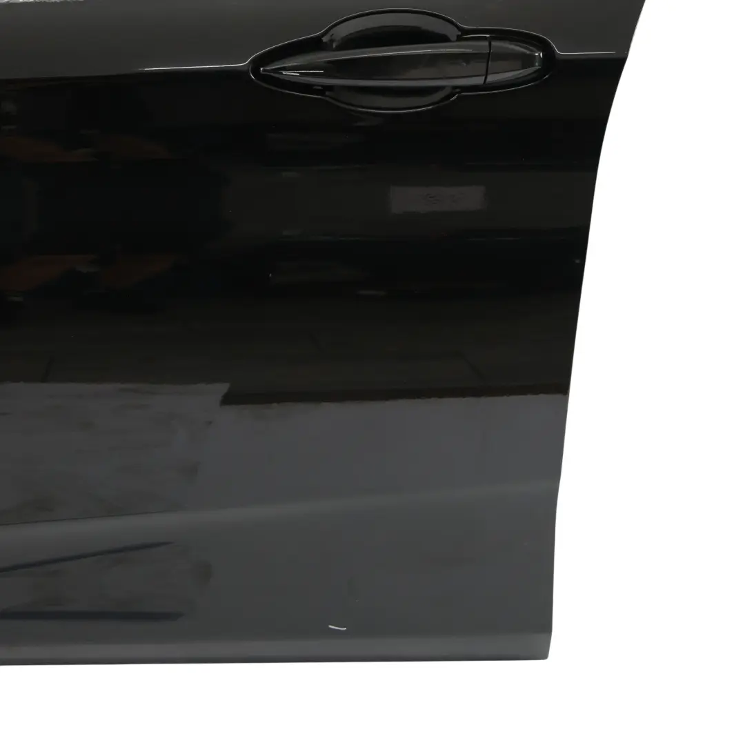 Tür Vorne Links Schwarz Saphir Metallic - 475 für BMW F46 Gran Tourer mit Teilenummer 7392311 BMW F46 Gran Tourer Tür Vorne Links Schwarz Saphir Metallic - 475 - SKU 7392311-BS - Teilenummer 7392311
