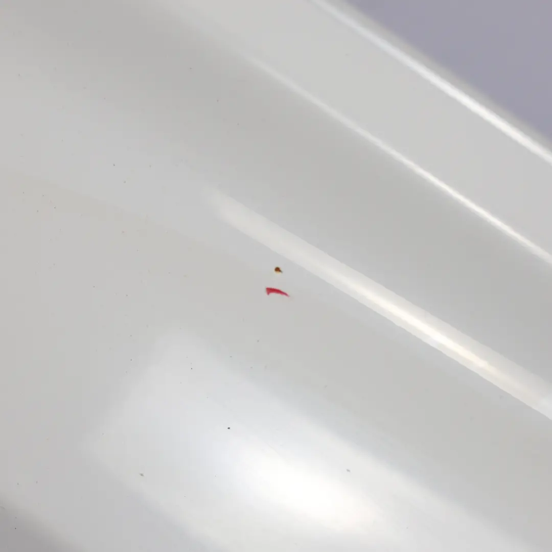 Błotnik Prawy Przedni Skrzydło Alpinweiss 3 Biały - 300 do BMW F30 F31 o numerze 7438440 BMW F30 F31 Błotnik Prawy Przedni Skrzydło Alpinweiss 3 Biały - 300 - SKU 7438440-AW2 - Numer Części 7438440