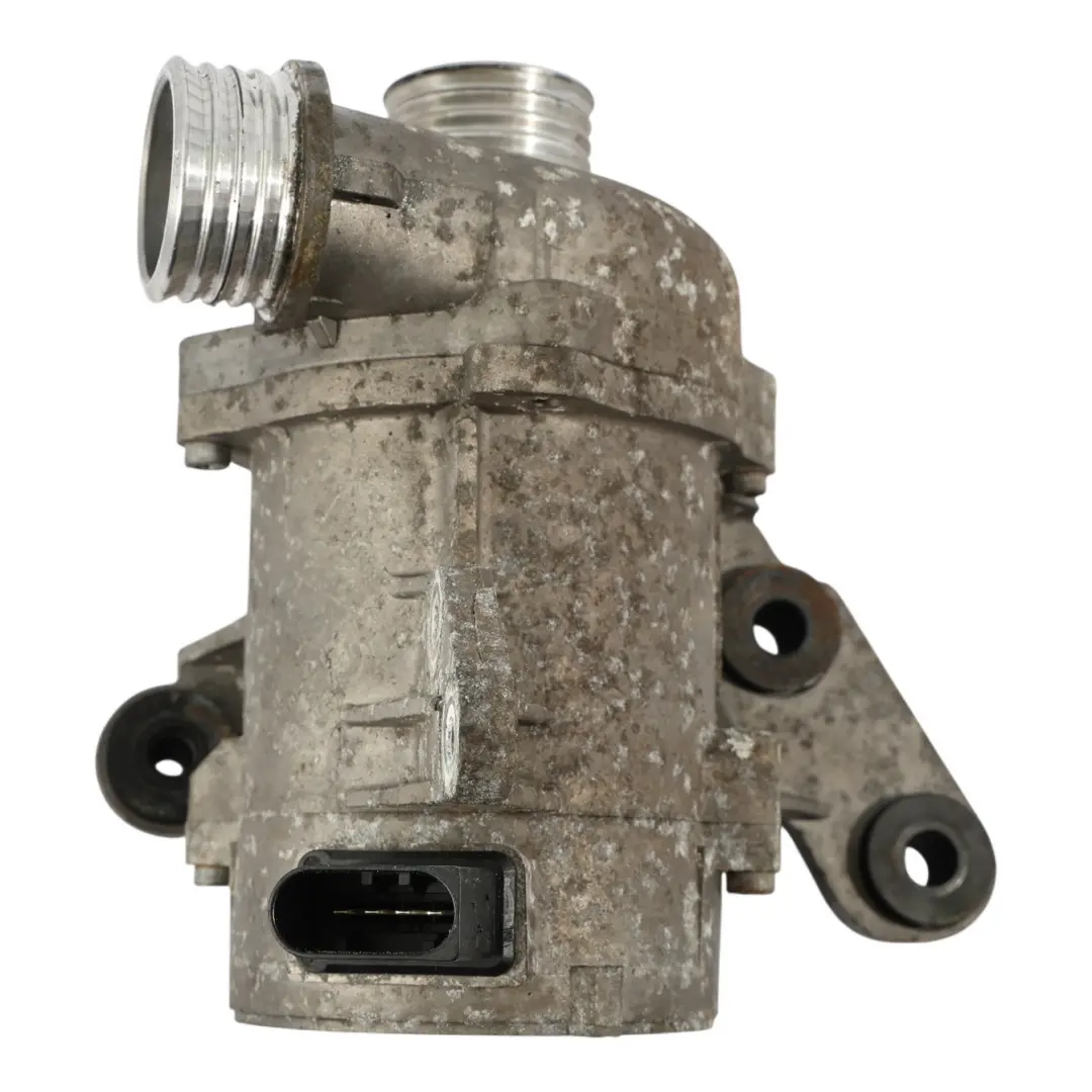 Coolant Pump BMW E81 E82 E90 E92 Petrol N43 Electrical Water Pump to with Part number 7586928 Coolant Pump BMW E81 E82 E90 E92 Petrol N43 Electrical Water Pump - SKU 7586928 - Part number 7586928