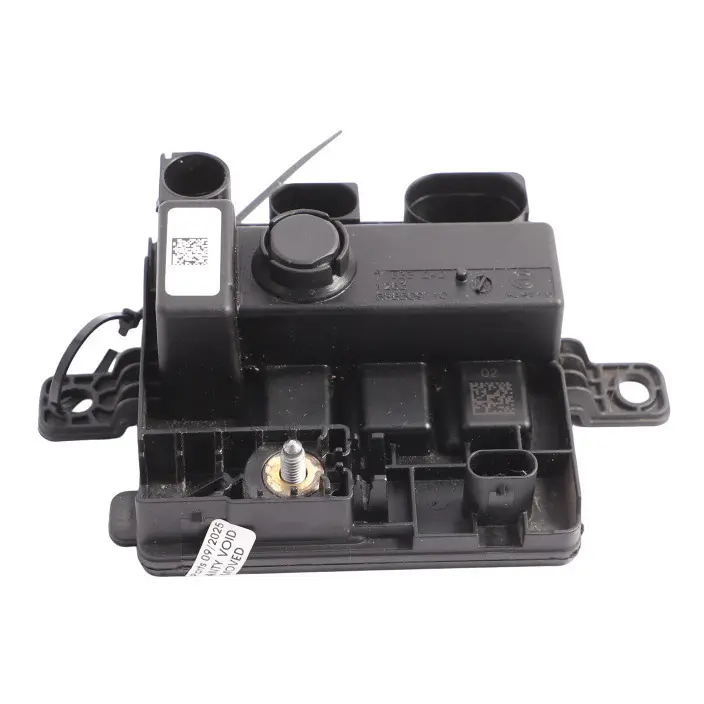 Relé Integrado Módulo De Alimentación Caja Distribución para BMW F10 F20 F30 con número de pieza 7633242 BMW F10 F20 F30 Relé Integrado Módulo De Alimentación Caja Distribución - SKU 7633242-1 - Número de pieza 7633242