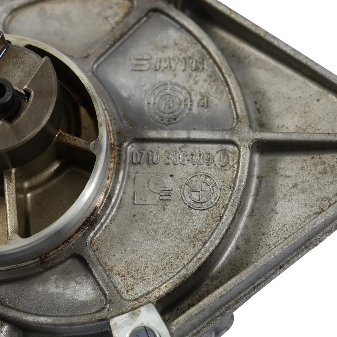 BMW Z4 E89 F10 F11 F20 F30 F31 Petrol N20 Engine Vacuum Pump - SKU 7640279-1 - Part number 7640279