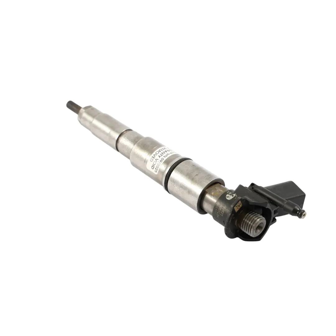 Inyector Diesel M57N2 0445115048 para BMW E60 E61 E65 X5 E70 X3 E83 E92 E93 con número de pieza 7792721 BMW E60 E61 E65 X5 E70 X3 E83 E92 E93 Inyector Diesel M57N2 0445115048 - SKU 7792721-2 - Número de pieza 7792721