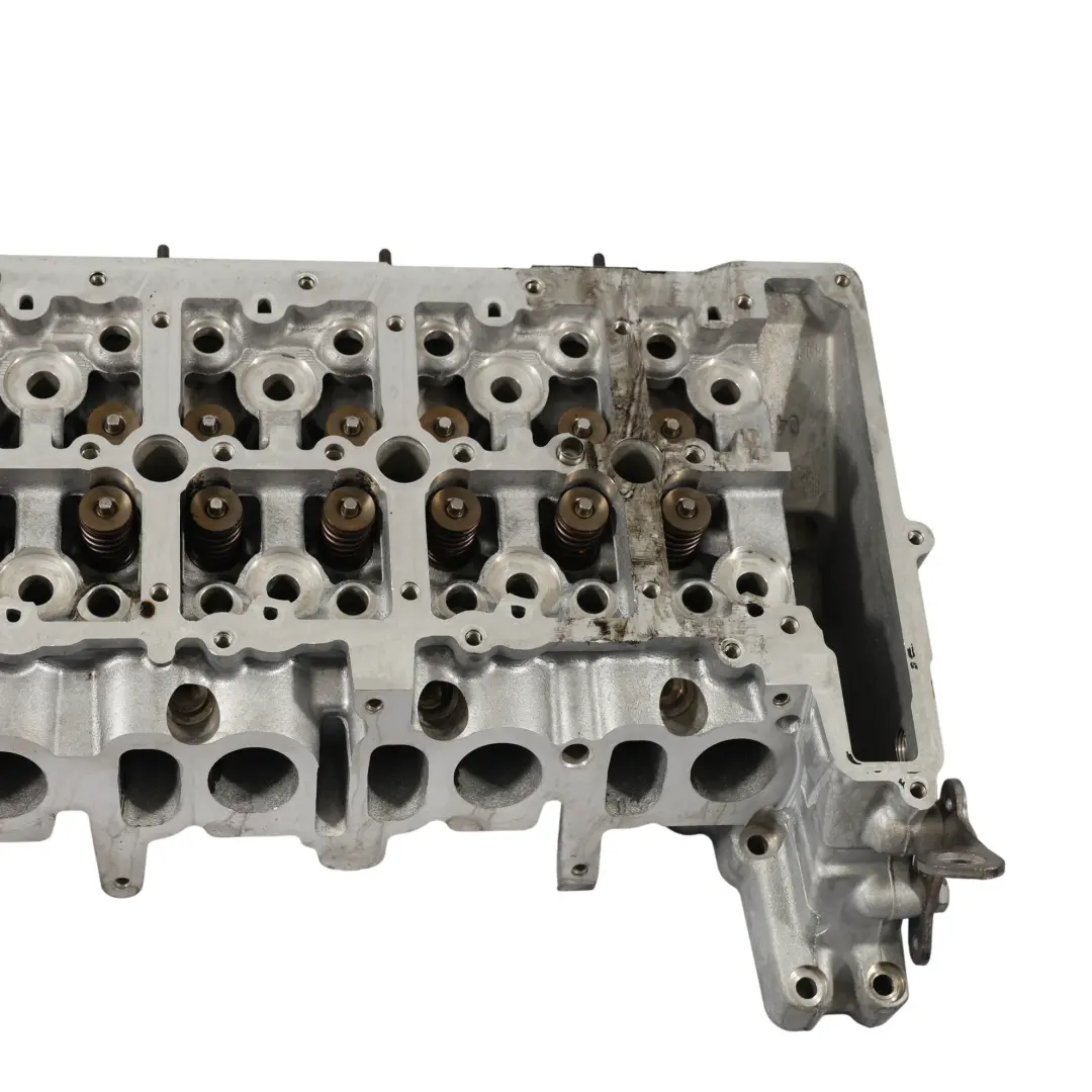 N57 Tapa De Culata Cubierta Del Motor 7812929 para BMW E90 E91 LCI E92 F10 F11 con número de pieza 7800001 BMW E90 E91 LCI E92 F10 F11 N57 Tapa De Culata Cubierta Del Motor 7812929 - SKU 7800001 - Número de pieza 7800001