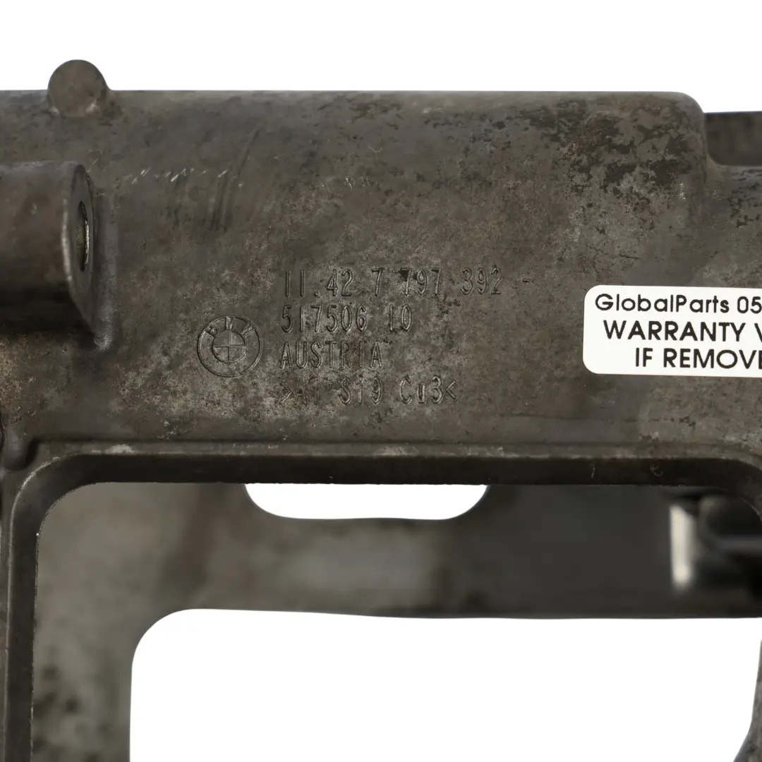 N47 Alloggiamento Filtro Olio Dispositivo Raffreddamento per BMW E90 Diesel con numero di parte 7807799 BMW E90 Diesel N47 Alloggiamento Filtro Olio Dispositivo Raffreddamento - SKU 7807799-1 - Numero di parte 7807799