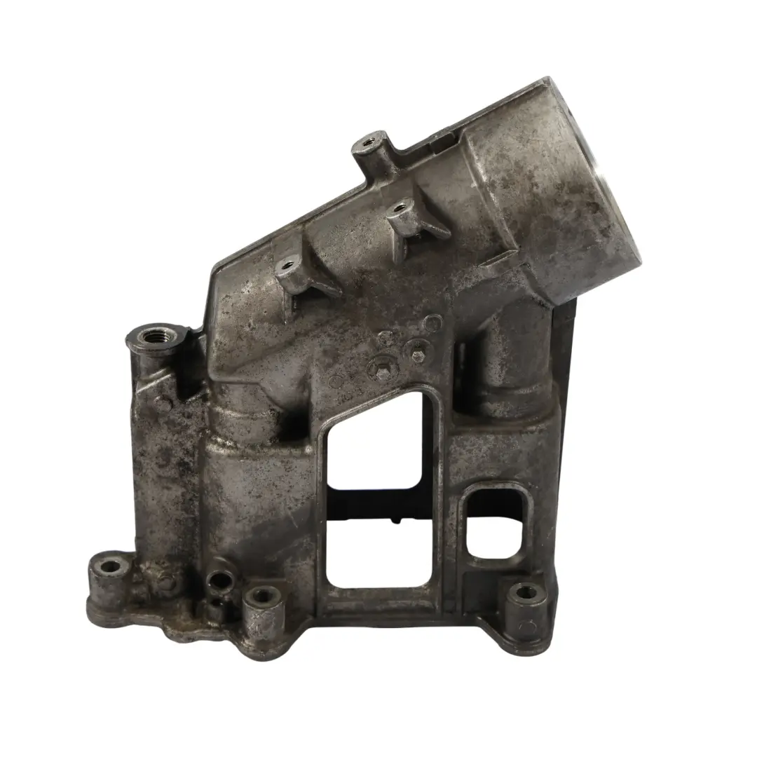 N47 Alloggiamento Filtro Olio Dispositivo Raffreddamento per BMW E90 Diesel con numero di parte 7807799 BMW E90 Diesel N47 Alloggiamento Filtro Olio Dispositivo Raffreddamento - SKU 7807799-1 - Numero di parte 7807799