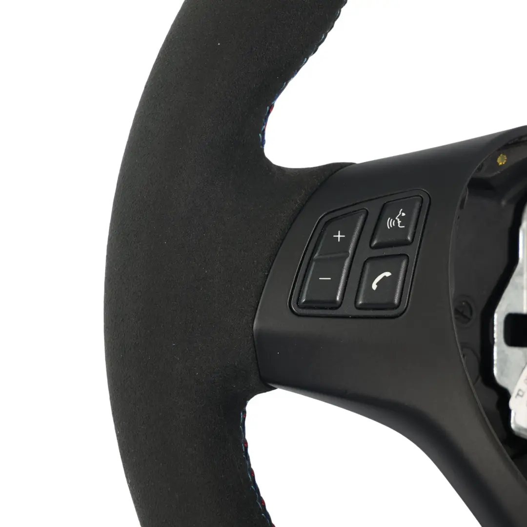 Volant avec NEUF Noir Cuir pour BMW E81 E82 E87 E88 E90 E91 E92 M Sport à propos du numéro de pièce 7839114 BMW E81 E82 E87 E88 E90 E91 E92 M Sport Volant avec NEUF Noir Cuir - SKU 7839114-8 - Numéro de pièce 7839114