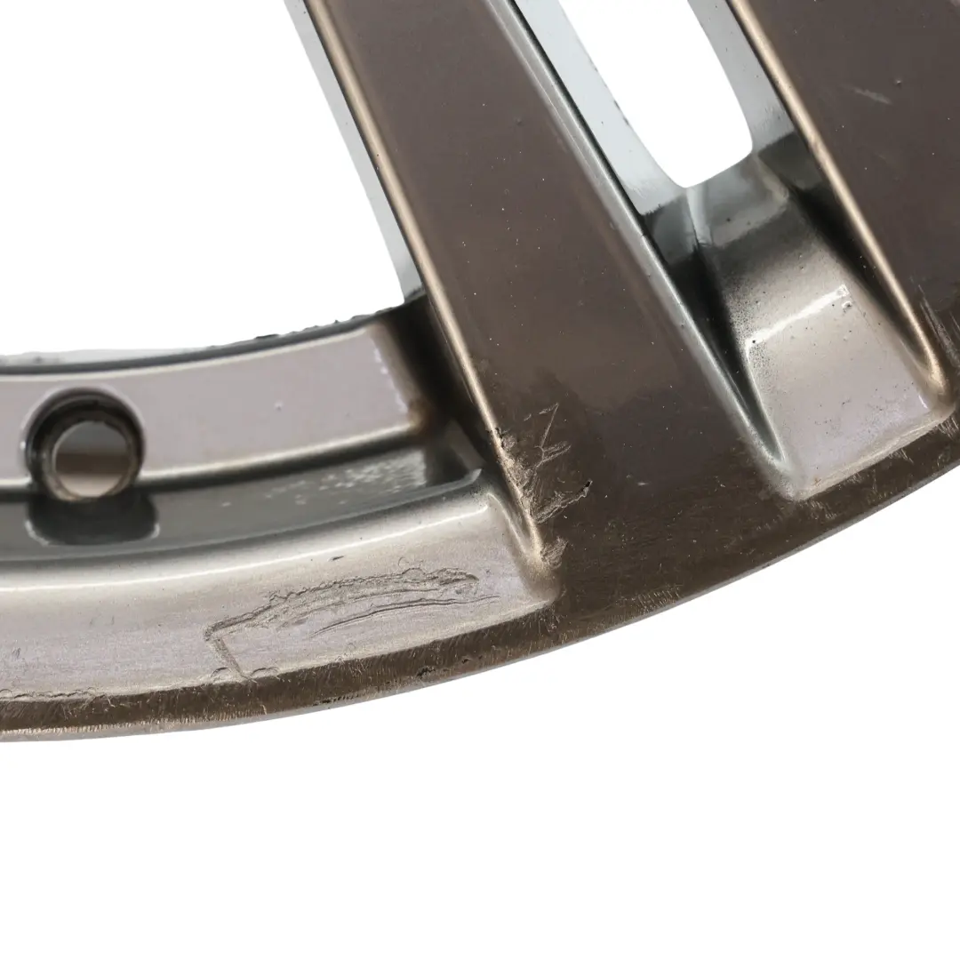 Cerchio anteriore in lega leggera Grigio 20" 10J ET:40 per BMW X5 E70 con numero di parte 7842183 BMW X5 E70 Cerchio anteriore in lega leggera Grigio 20" 10J ET:40 - SKU 7842183-1 - Numero di parte 7842183