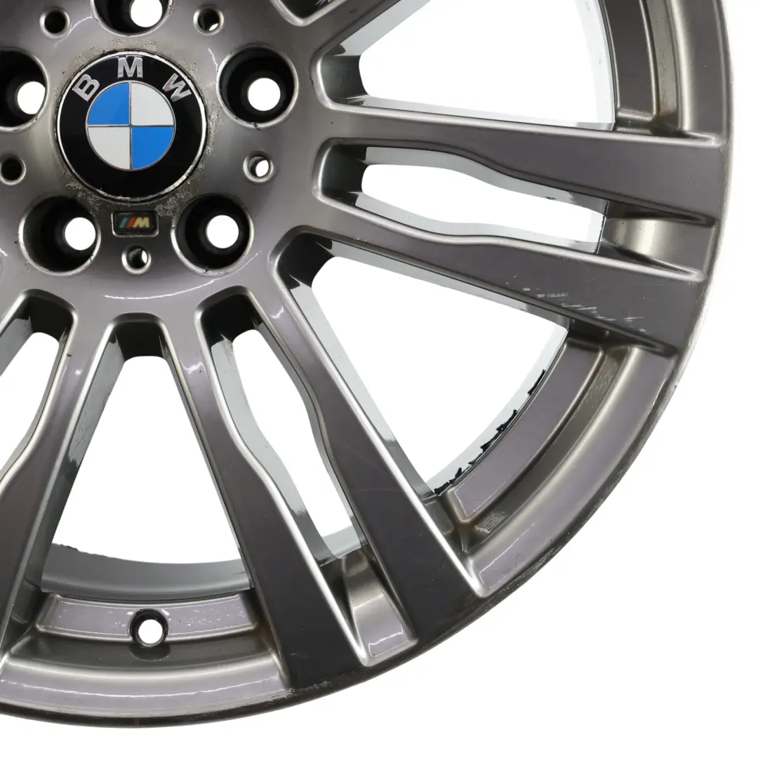 Cerchio Lega Leggera Anteriore Grigio M 20" 10J ET:40 per BMW X5 E70 con numero di parte 7842183 BMW X5 E70 Cerchio Lega Leggera Anteriore Grigio M 20" 10J ET:40 - SKU 7842183-2 - Numero di parte 7842183