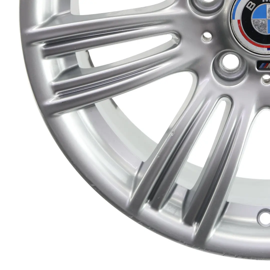 Llanta Aleación Plateada 17" 7,5J ET:43 M Styling 383 para BMW F20 F21 F22 con número de pieza 7845850 BMW F20 F21 F22 Llanta Aleación Plateada 17" 7,5J ET:43 M Styling 383 - SKU 7845850-2 - Número de pieza 7845850