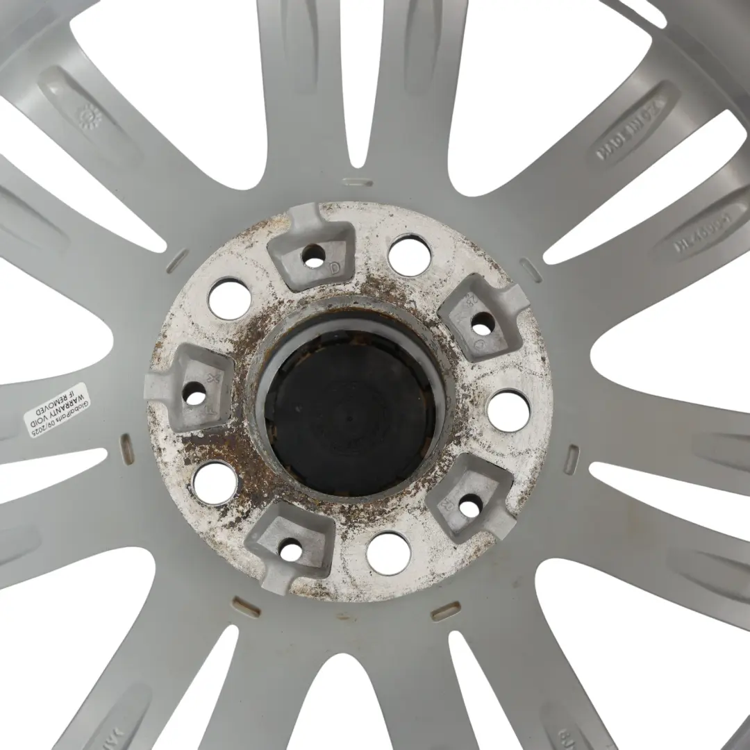 Hinterrad Felge Silber 17" 8J ET:53 M Styling 383 für BMW F20 F21 F22 mit Teilenummer 7845851 BMW F20 F21 F22 Hinterrad Felge Silber 17" 8J ET:53 M Styling 383 - SKU 7845851-2 - Teilenummer 7845851