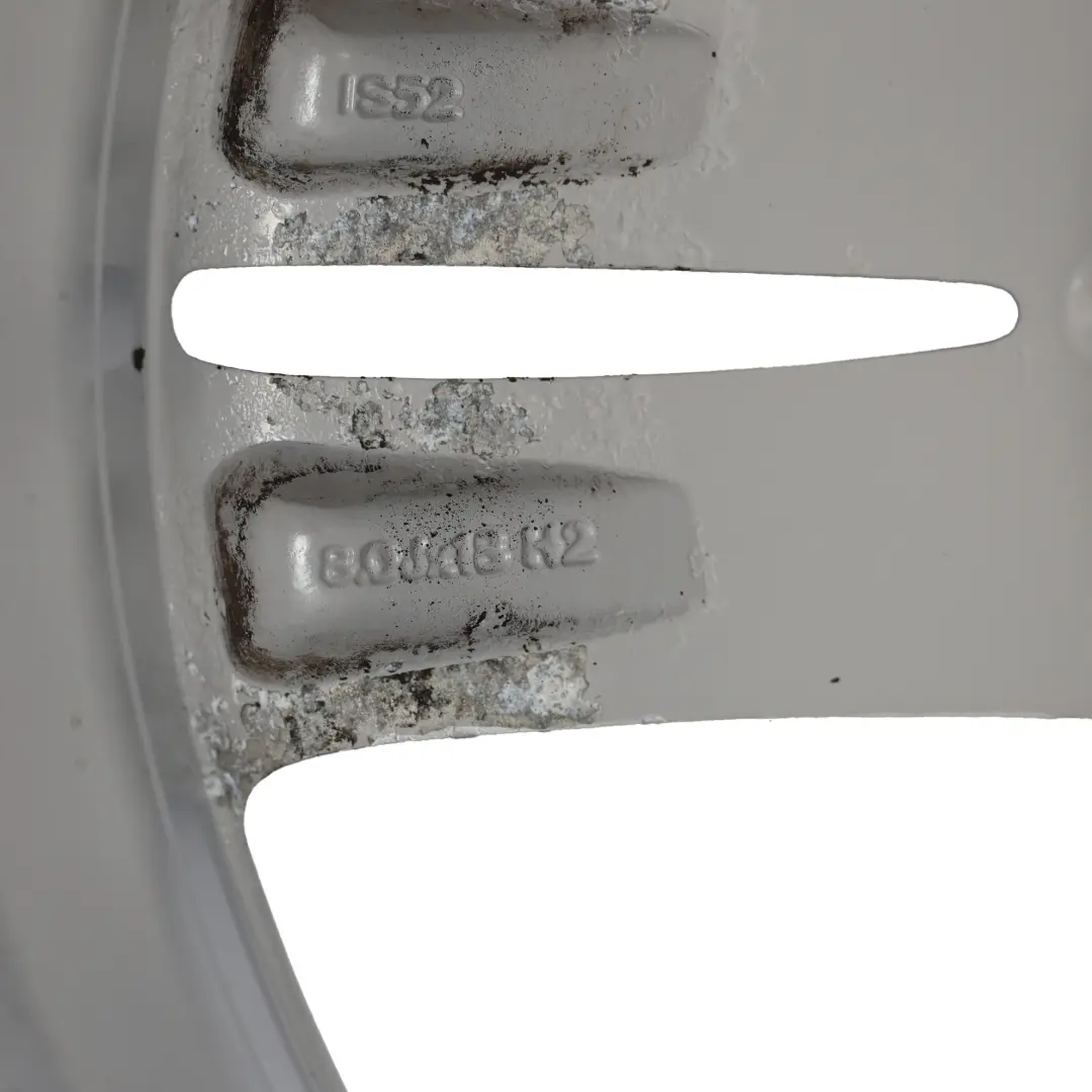 Felga Aluminiowa Srebrna 18" 8J ET:52 do BMW F20 F21 o numerze 7845853 BMW F20 F21 Felga Aluminiowa Srebrna 18" 8J ET:52 - SKU 7845853-3 - Numer Części 7845853