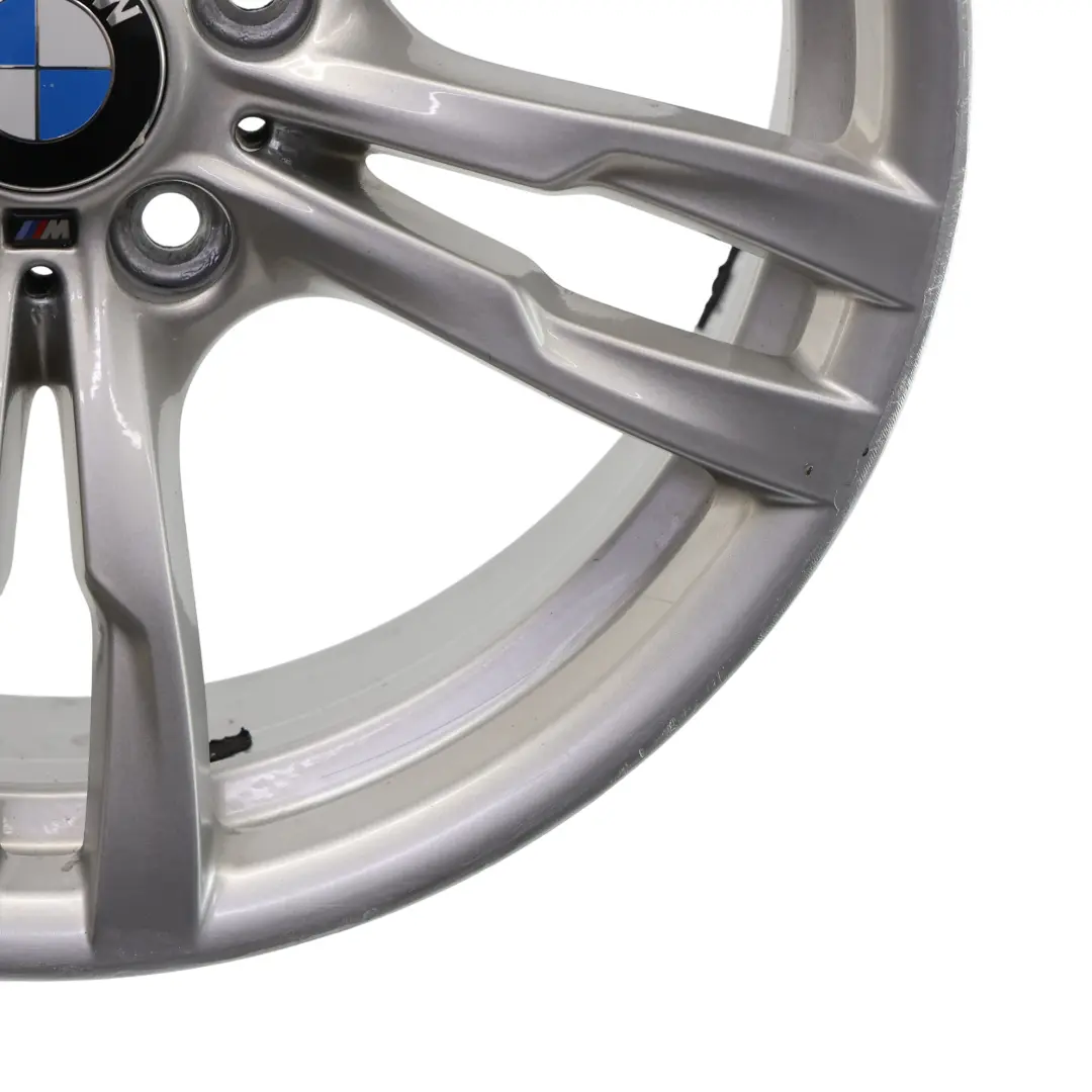 Jante Argentée Alliage 18" 8J ET:34 M Double Spoke 441 pour BMW F30 F31 F32 à propos du numéro de pièce 7846778 BMW F30 F31 F32 Jante Argentée Alliage 18" 8J ET:34 M Double Spoke 441 - SKU 7846778-2 - Numéro de pièce 7846778