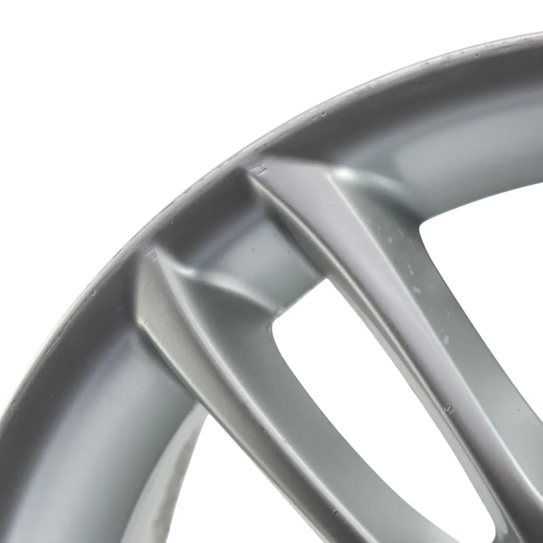 Cerchio Posteriore Lega 18" Doppi Raggi 261 8,5J ET:52 per BMW E81 E82 E87 con numero di parte 7891051 BMW E81 E82 E87 Cerchio Posteriore Lega 18" Doppi Raggi 261 8,5J ET:52 - SKU 7891051-2 - Numero di parte 7891051