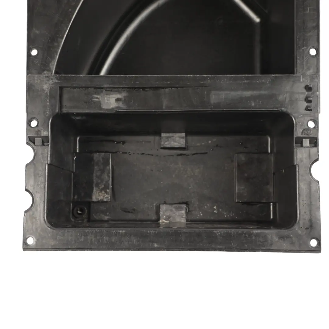 Multifunctional Boot Trunk Lid Storage Bin Panel Cover 2494087 to BMW E39 with Part number 7895247 BMW E39 Multifunctional Boot Trunk Lid Storage Bin Panel Cover 2494087 - SKU 7895247 - Part number 7895247