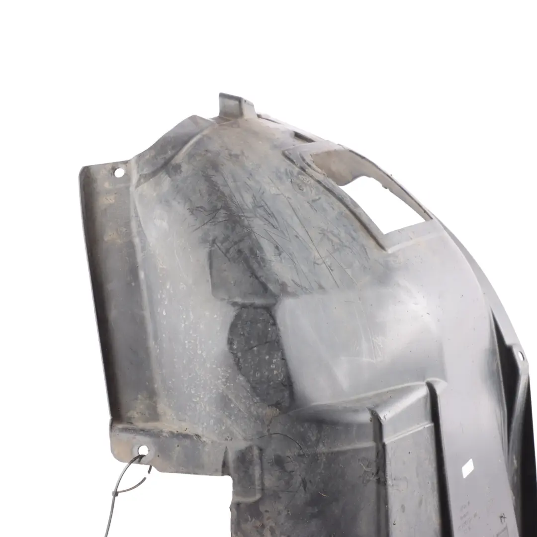 Tapa del Paso De Rueda Inferior Izquierdo para BMW E90 E91 con número de pieza 7903909 BMW E90 E91 Tapa del Paso De Rueda Inferior Izquierdo - SKU 7903909-3 - Número de pieza 7903909