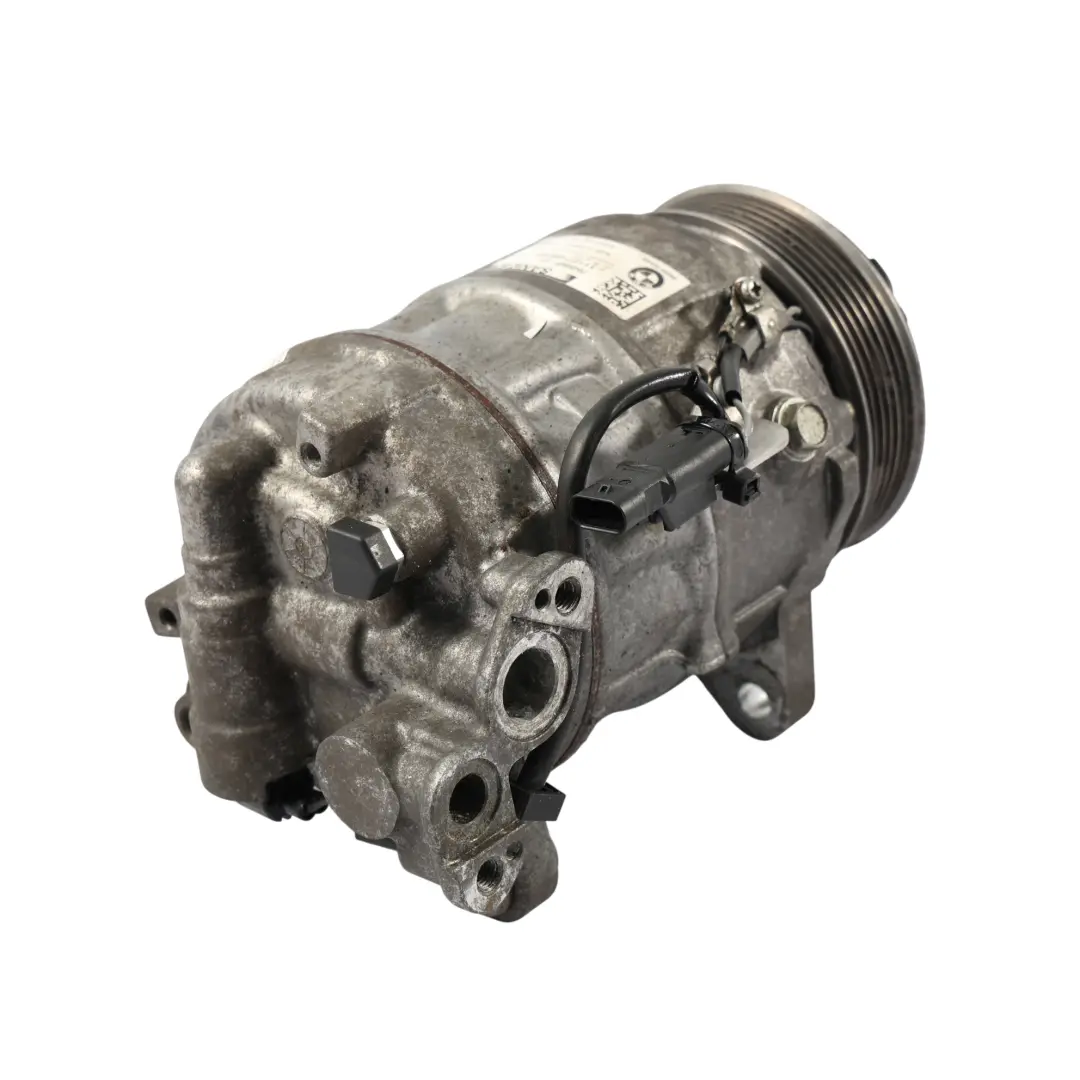 Pompa Sprężarka Klimatyzacji do BMW G30 G31 o numerze 7945863 BMW G30 G31 Pompa Sprężarka Klimatyzacji - SKU 7945863 - Numer Części 7945863