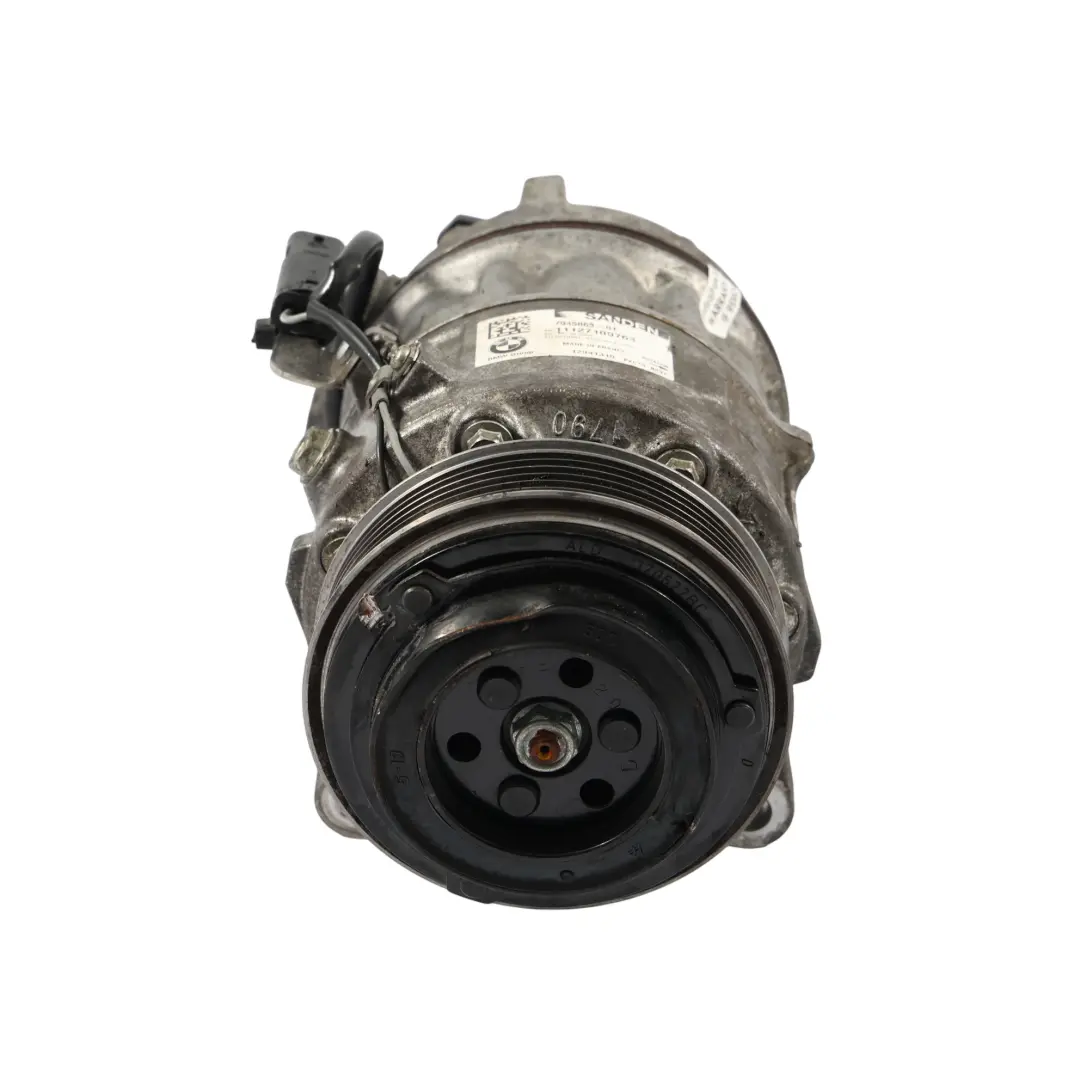 A/C Compressor Air Con Conditioning Pump to BMW G30 G31 with Part number 7945863 BMW G30 G31 A/C Compressor Air Con Conditioning Pump - SKU 7945863 - Part number 7945863