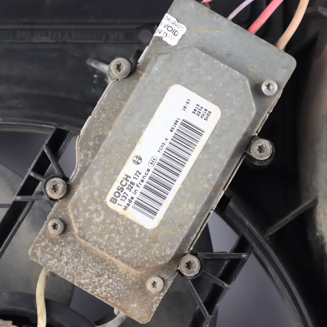 7L Motor Radiador Doble Ventilador Eléctrico para Volkswagen Touareg con número de pieza 7L0121203F Volkswagen Touareg 7L Motor Radiador Doble Ventilador Eléctrico - SKU 7L0121203F - Número de pieza 7L0121203F