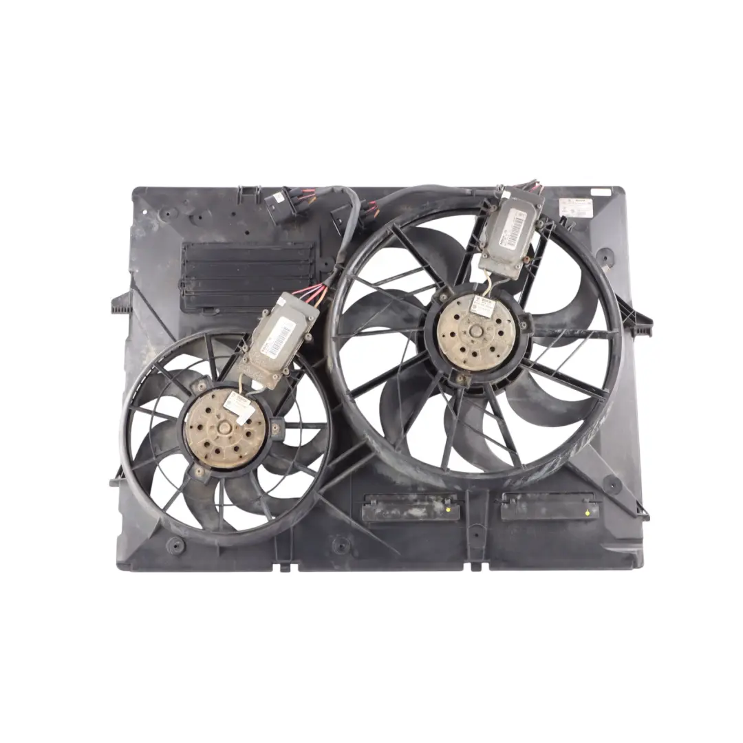 7L Motor Radiador Doble Ventilador Eléctrico para Volkswagen Touareg con número de pieza 7L0121203F Volkswagen Touareg 7L Motor Radiador Doble Ventilador Eléctrico - SKU 7L0121203F - Número de pieza 7L0121203F