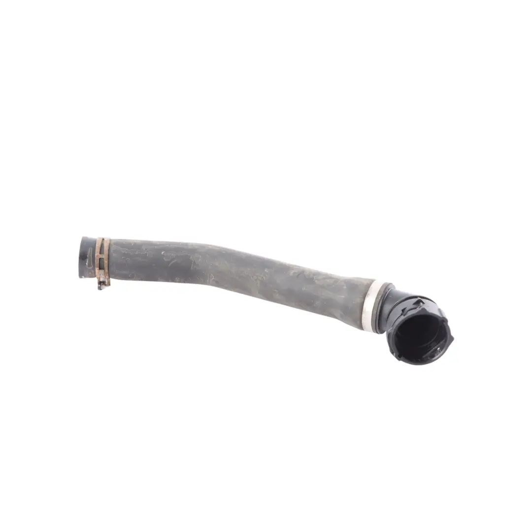 7L 3.2 V6 Tuyau Liquide Refroidissement pour Volkswagen Touareg à propos du numéro de pièce 7L0122051 Volkswagen Touareg 7L 3.2 V6 Tuyau Liquide Refroidissement - SKU 7L0122051 - Numéro de pièce 7L0122051