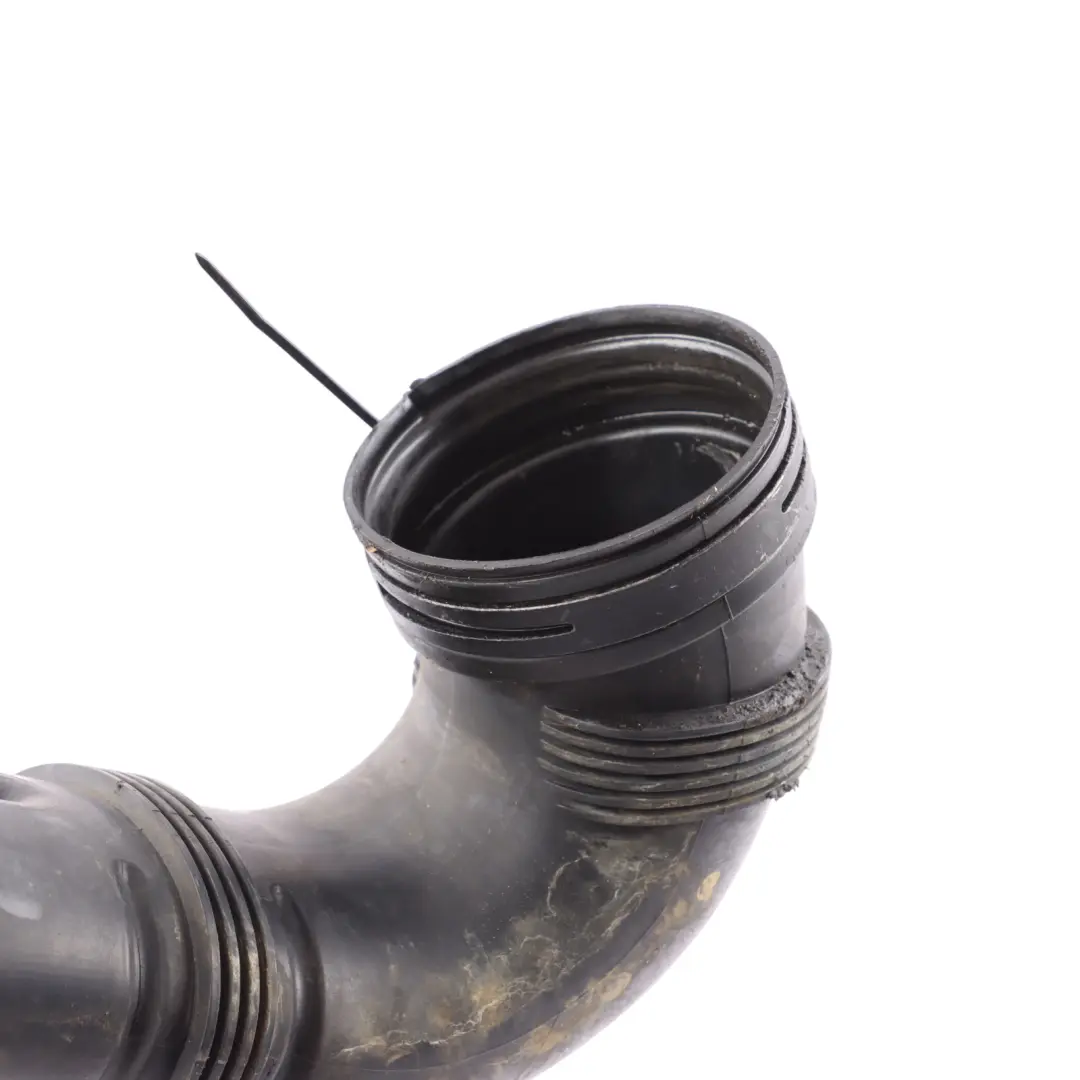 Volkswagen Touareg 7L Air Filter Box Pipe Hose Line 3.2 V6 Petrol - SKU 7L0129684A - Part number 7L0129684A