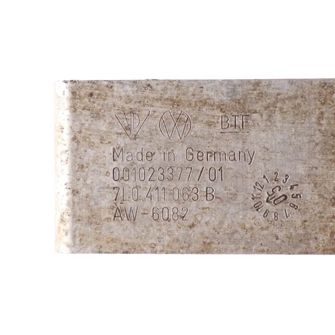 7L Uchwyt Mocujący Stabilizatora Przód do Audi Q7 4L VW Touareg o numerze 7L0411063B Audi Q7 4L VW Touareg 7L Uchwyt Mocujący Stabilizatora Przód - SKU 7L0411063B - Numer Części 7L0411063B