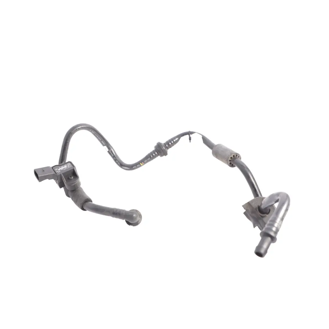 VW Volkswagen Touareg 7L Brake Servo Vacuum Hose Pipe Line Petrol - SKU 7L0611932Q - Part number 7L0611932Q