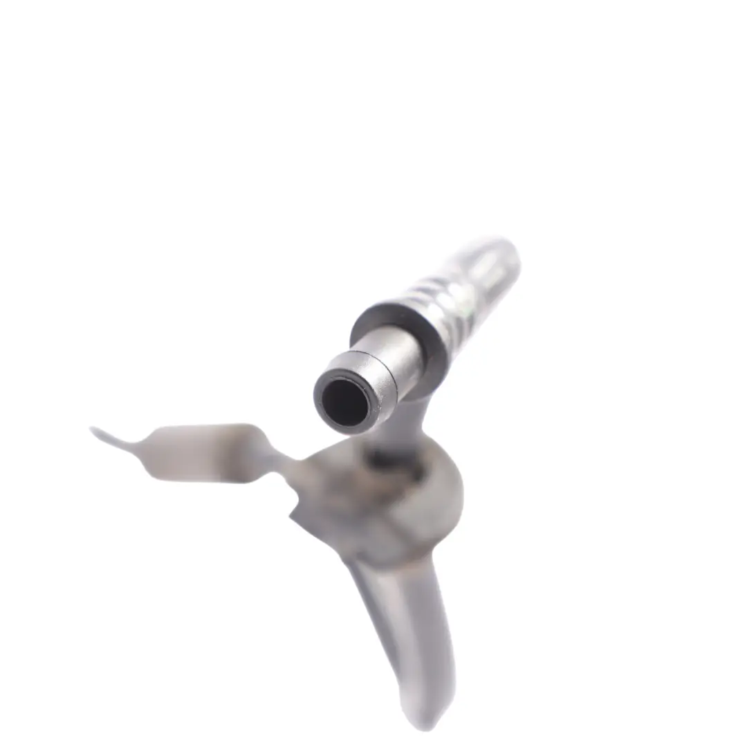 7L Brake Servo Vacuum Hose Pipe Line Petrol to VW Volkswagen Touareg with Part number 7L0611932Q VW Volkswagen Touareg 7L Brake Servo Vacuum Hose Pipe Line Petrol - SKU 7L0611932Q - Part number 7L0611932Q