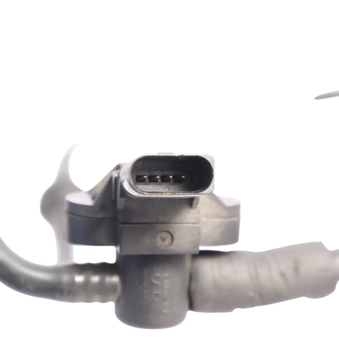 VW Volkswagen Touareg 7L Brake Servo Vacuum Hose Pipe Line Petrol - SKU 7L0611932Q - Part number 7L0611932Q