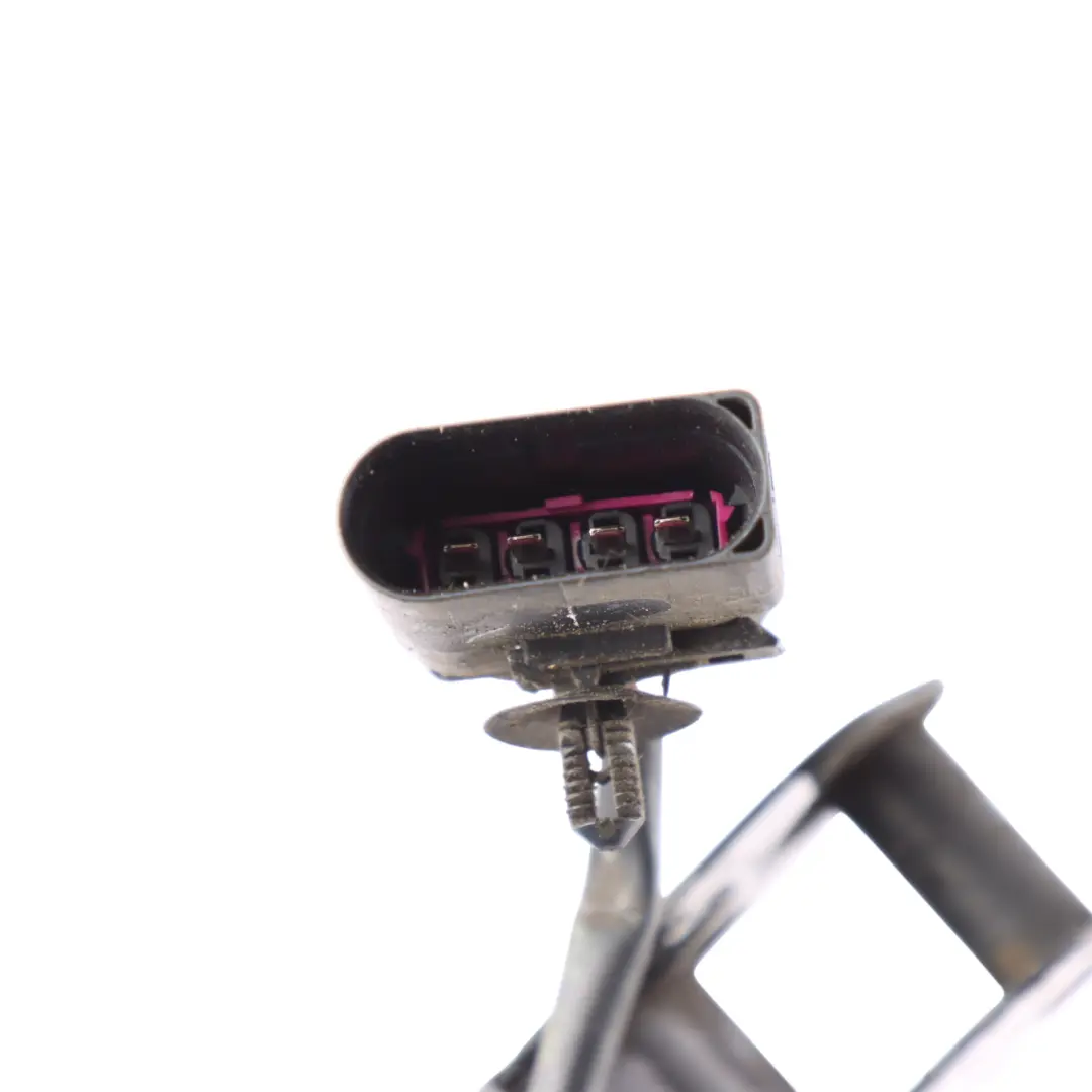 7L Cofano Anteriore Meccanismo Chiusura Coperchio per Volkswagen Touareg con numero di parte 7L0823509C Volkswagen Touareg 7L Cofano Anteriore Meccanismo Chiusura Coperchio - SKU 7L0823509C - Numero di parte 7L0823509C