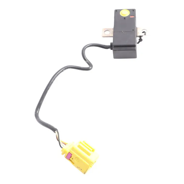 7L Battery Overload Protection Relay to VW Volkswagen Touareg with Part number 7L0915457 VW Volkswagen Touareg 7L Battery Overload Protection Relay - SKU 7L0915457 - Part number 7L0915457