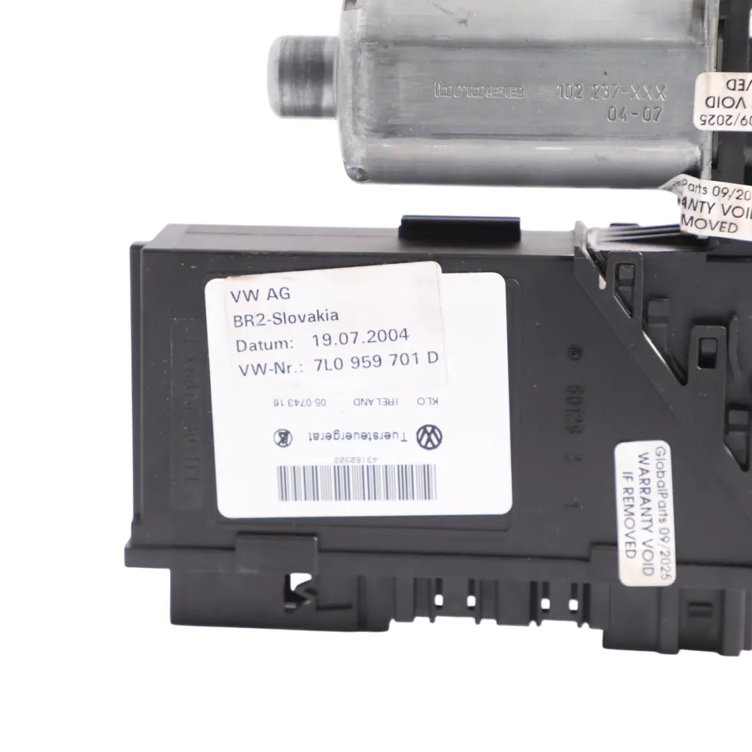 Volkswagen Touareg 7L Front Window Lifter Motor Regulator Right O/S 7L0959701D - SKU 7L0959701L - Part number 7L0959701L