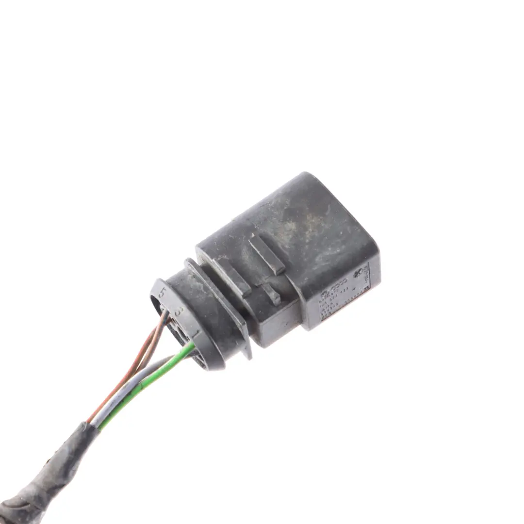 7L Washer Reservoir Bottle Wiring Harness Loom to Volkswagen Touareg with Part number 7L0971767 Volkswagen Touareg 7L Washer Reservoir Bottle Wiring Harness Loom - SKU 7L0971767 - Part number 7L0971767