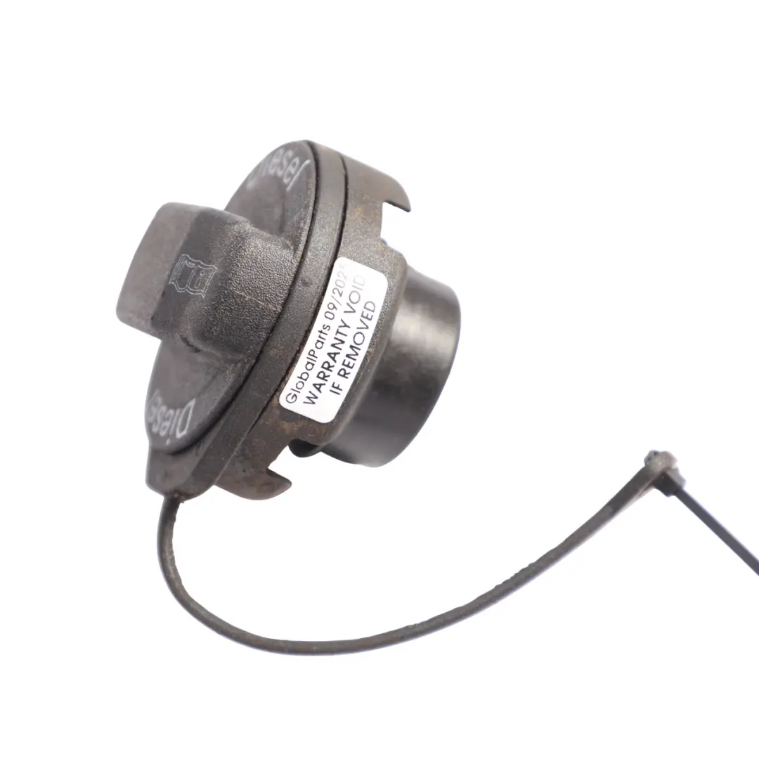 7L Fuel Filler Fill In Flap Cap Cover Diesel Engine to Volkswagen Touareg with Part number 7L6201553 Volkswagen Touareg 7L Fuel Filler Fill In Flap Cap Cover Diesel Engine - SKU 7L6201553 - Part number 7L6201553