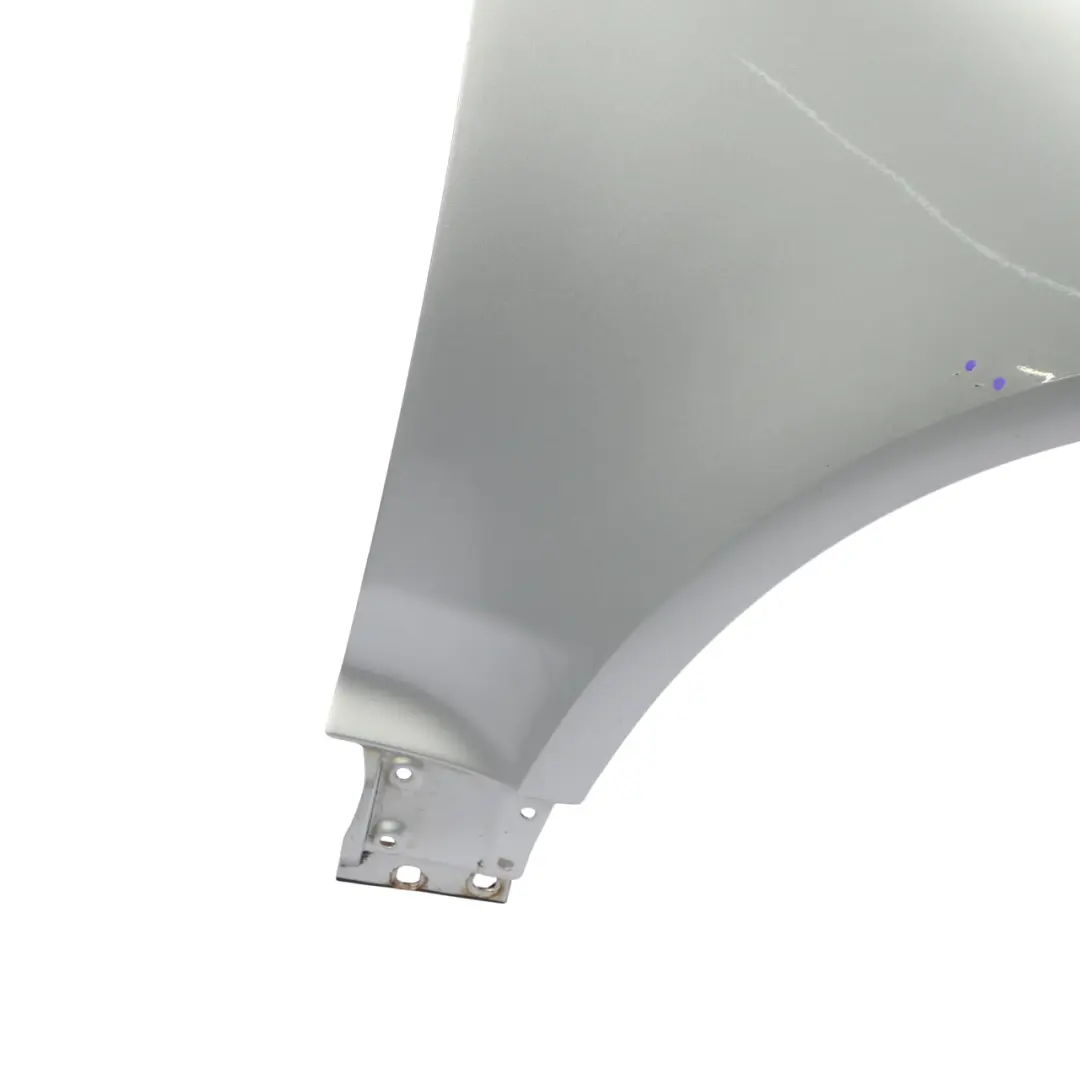 7L Side Panel Front Right O/S Wing Fender Reflex Silver Metallic A7W to VW Touareg with Part number 7L6821102K VW Touareg 7L Side Panel Front Right O/S Wing Fender Reflex Silver Metallic A7W - SKU 7L6821102K-RES - Part number 7L6821102K