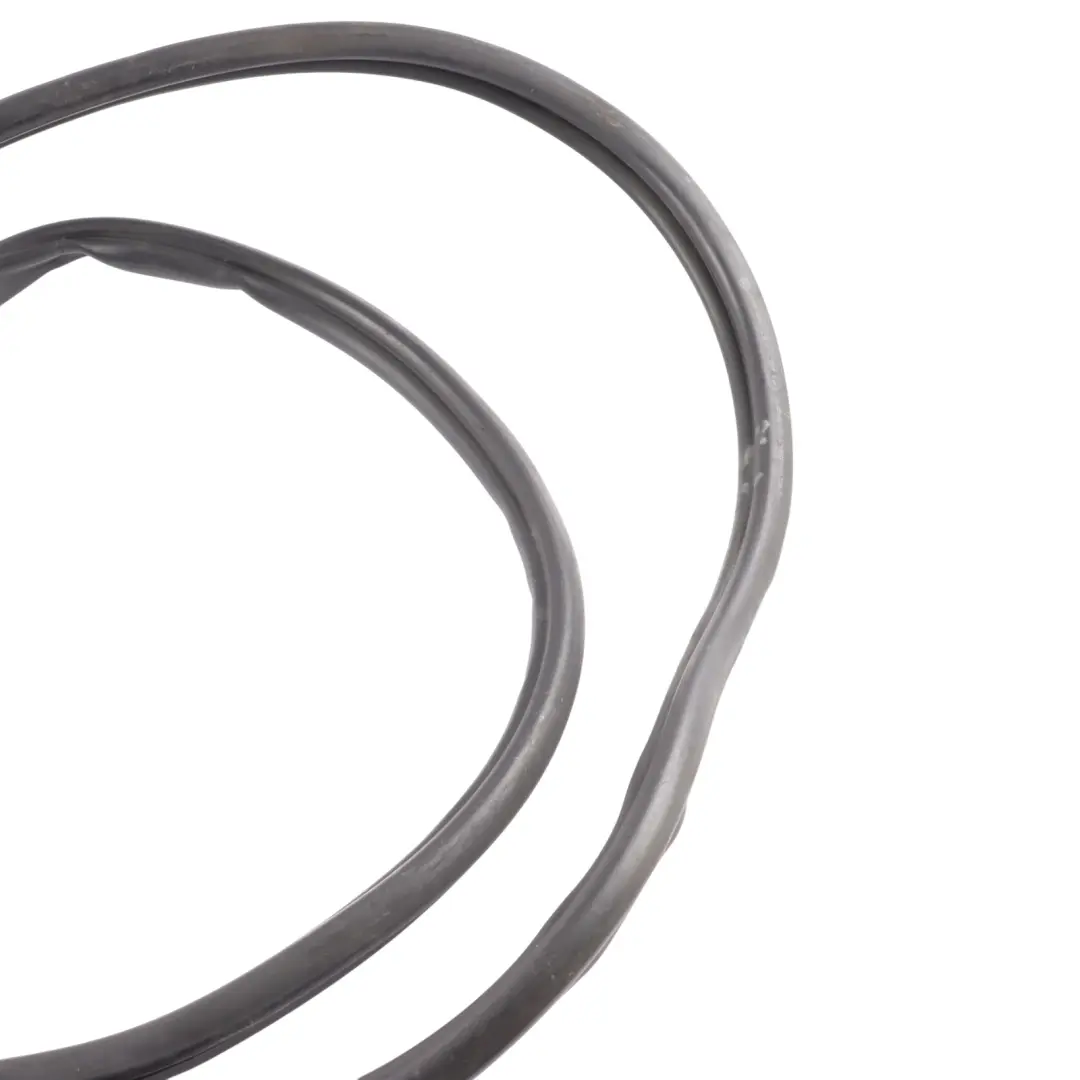 7L Joint D'étanchéité Capot Joint Capot Moteur pour VW Volkswagen Touareg à propos du numéro de pièce 7L6823707B VW Volkswagen Touareg 7L Joint D'étanchéité Capot Joint Capot Moteur - SKU 7L6823707B - Numéro de pièce 7L6823707B