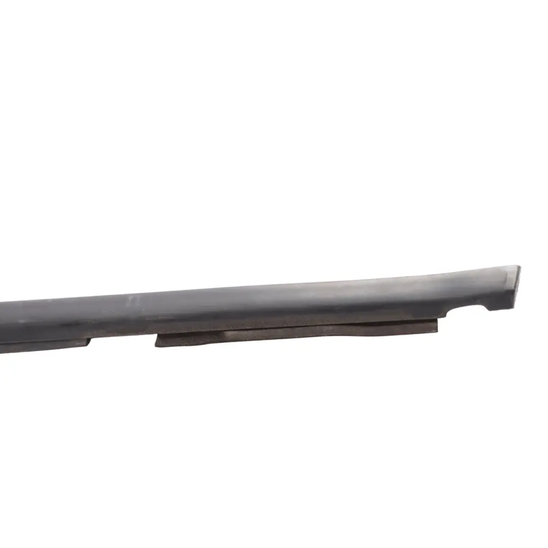 Volkswagen Touareg 7L Front Door Window Seal Gasket Left N/S - SKU 7L6837477D - Part number 7L6837477D